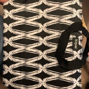 Thirty-One Thermal Tote in Black Links